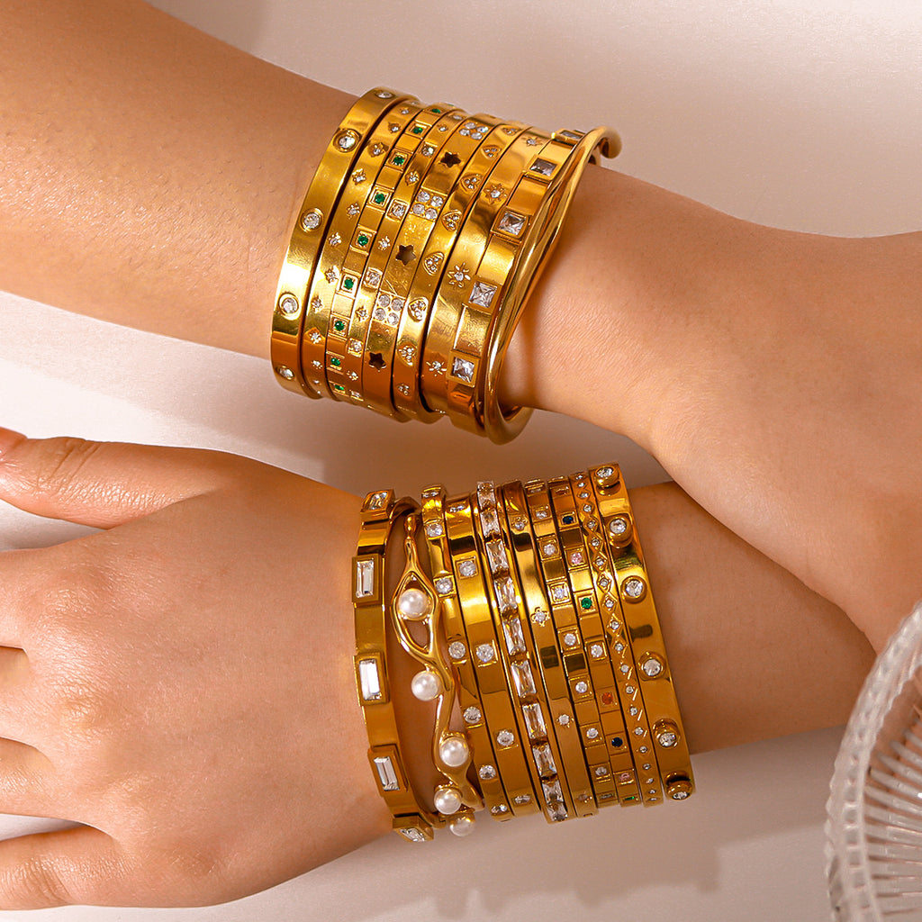 True gold electroplated color-keeping jewelry bracelet